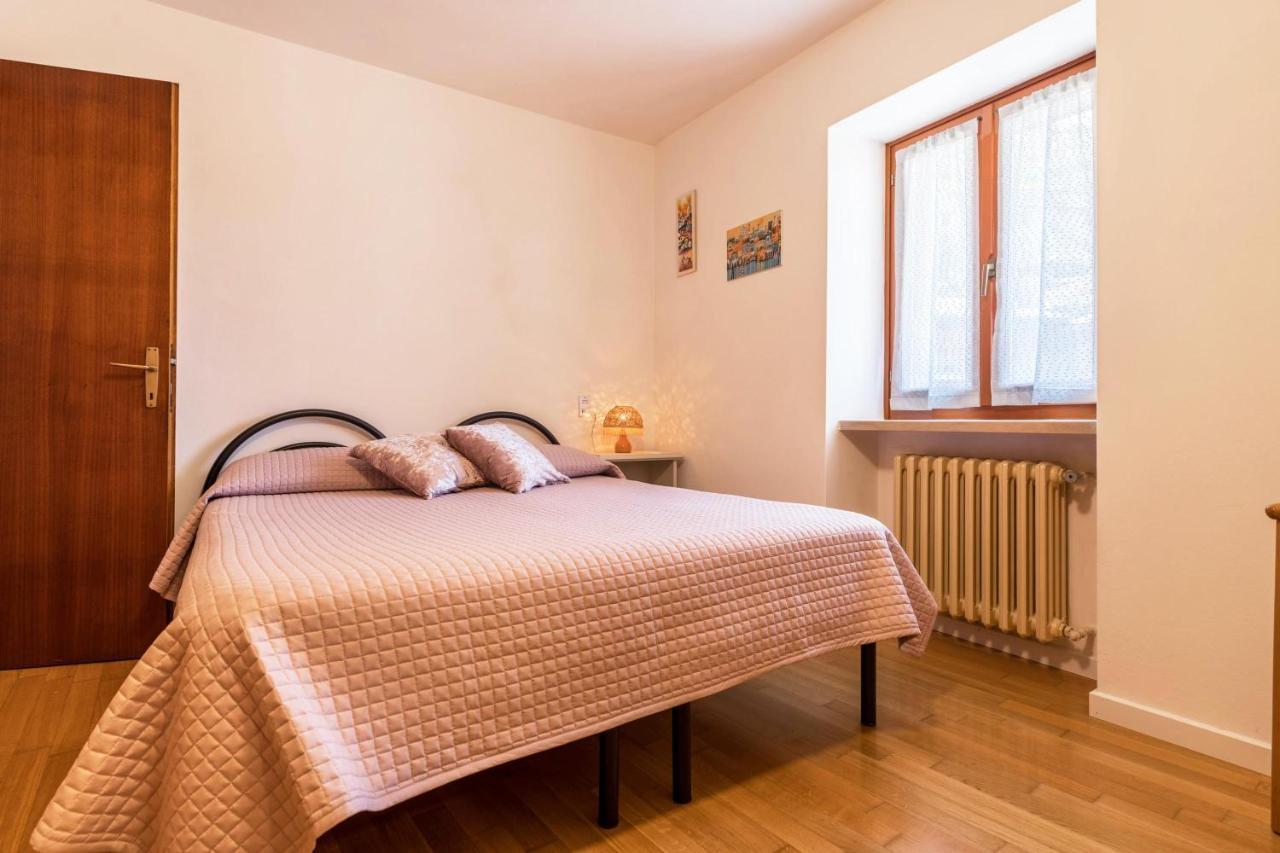 Lola Home Brenzone Bagian luar foto