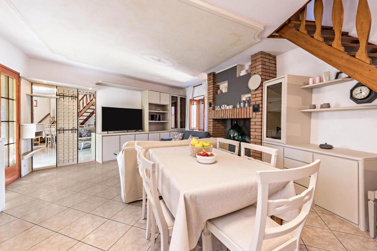 Lola Home Brenzone Bagian luar foto