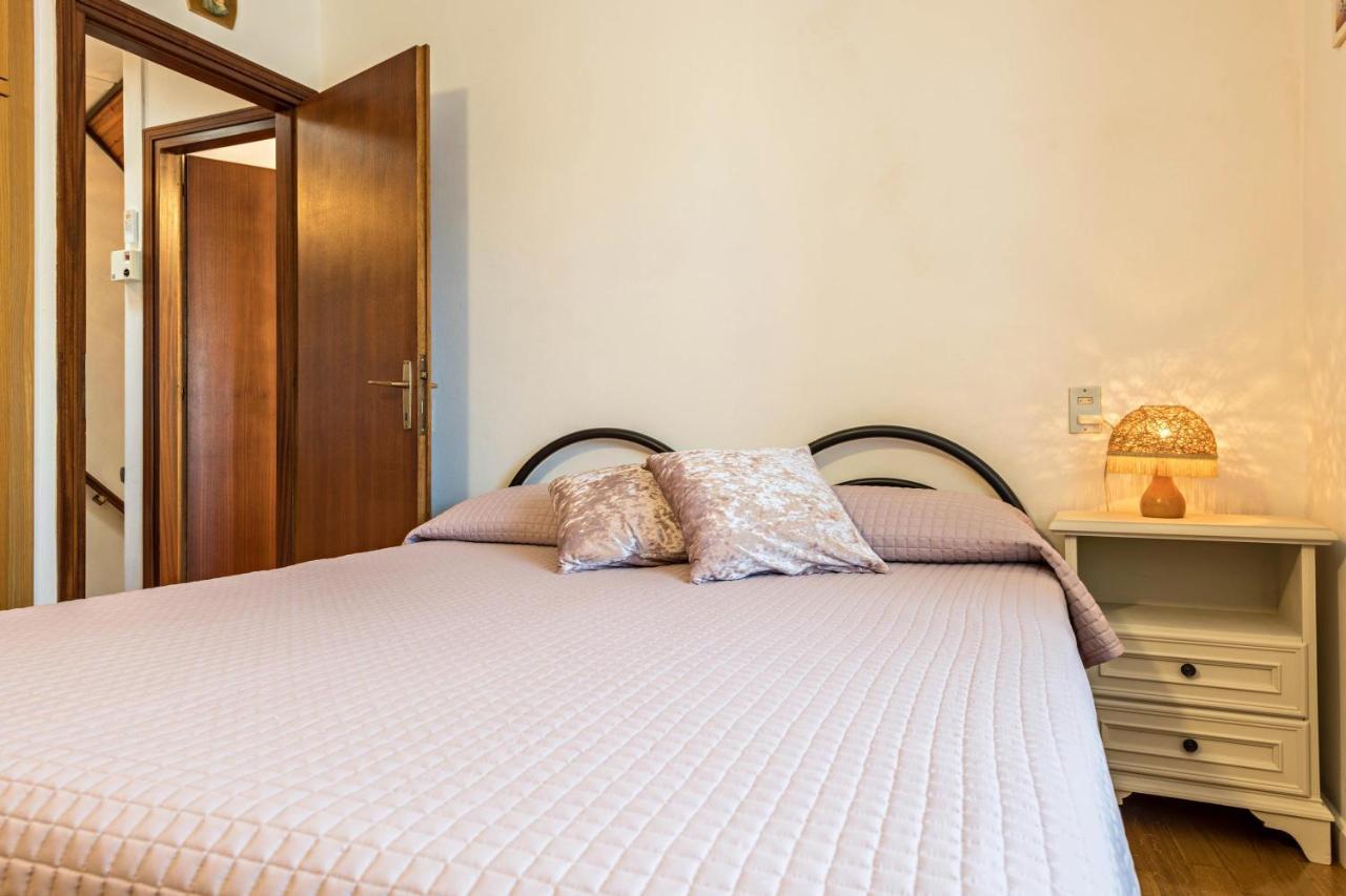 Lola Home Brenzone Bagian luar foto